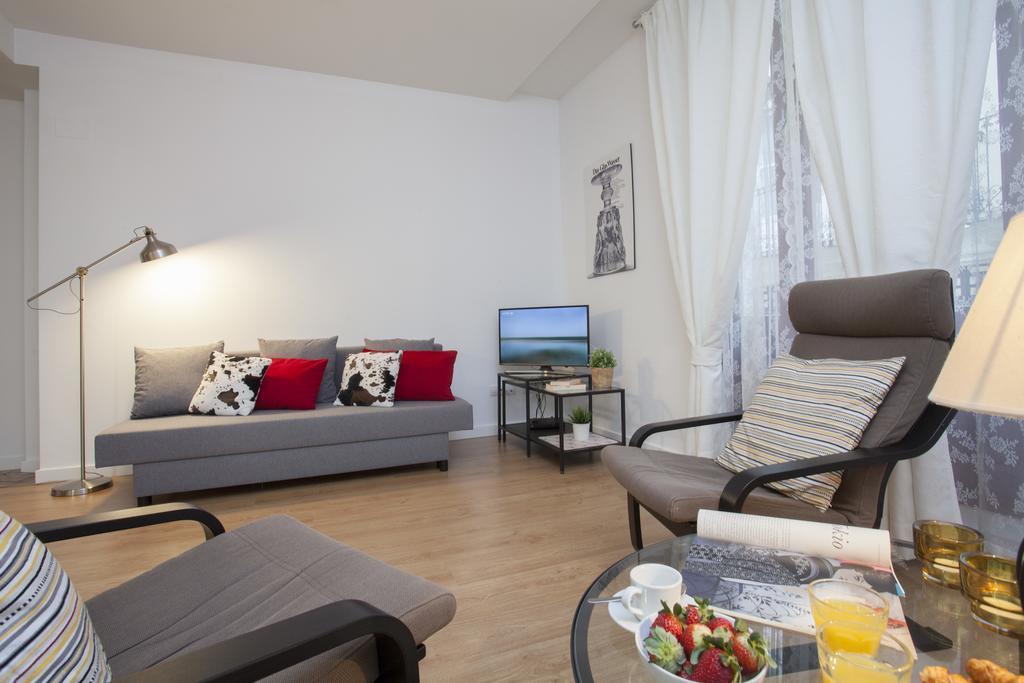 SingularStays Plaza Redonda Valencia Habitación foto