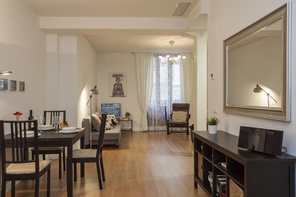 SingularStays Plaza Redonda Valencia Habitación foto