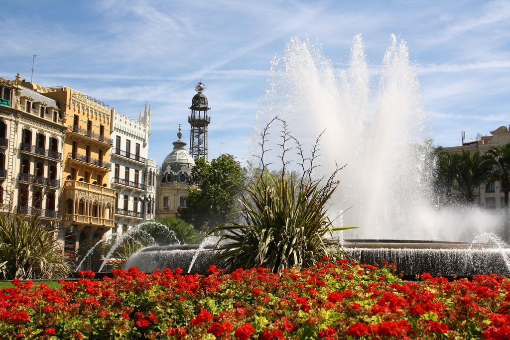 SingularStays Plaza Redonda Valencia Exterior foto